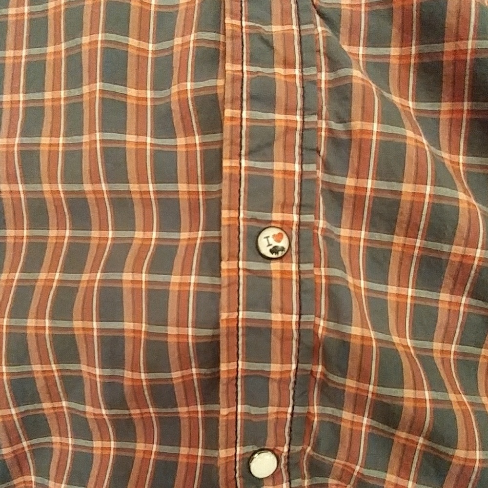 Buffalo Button down - Picture 2 of 3